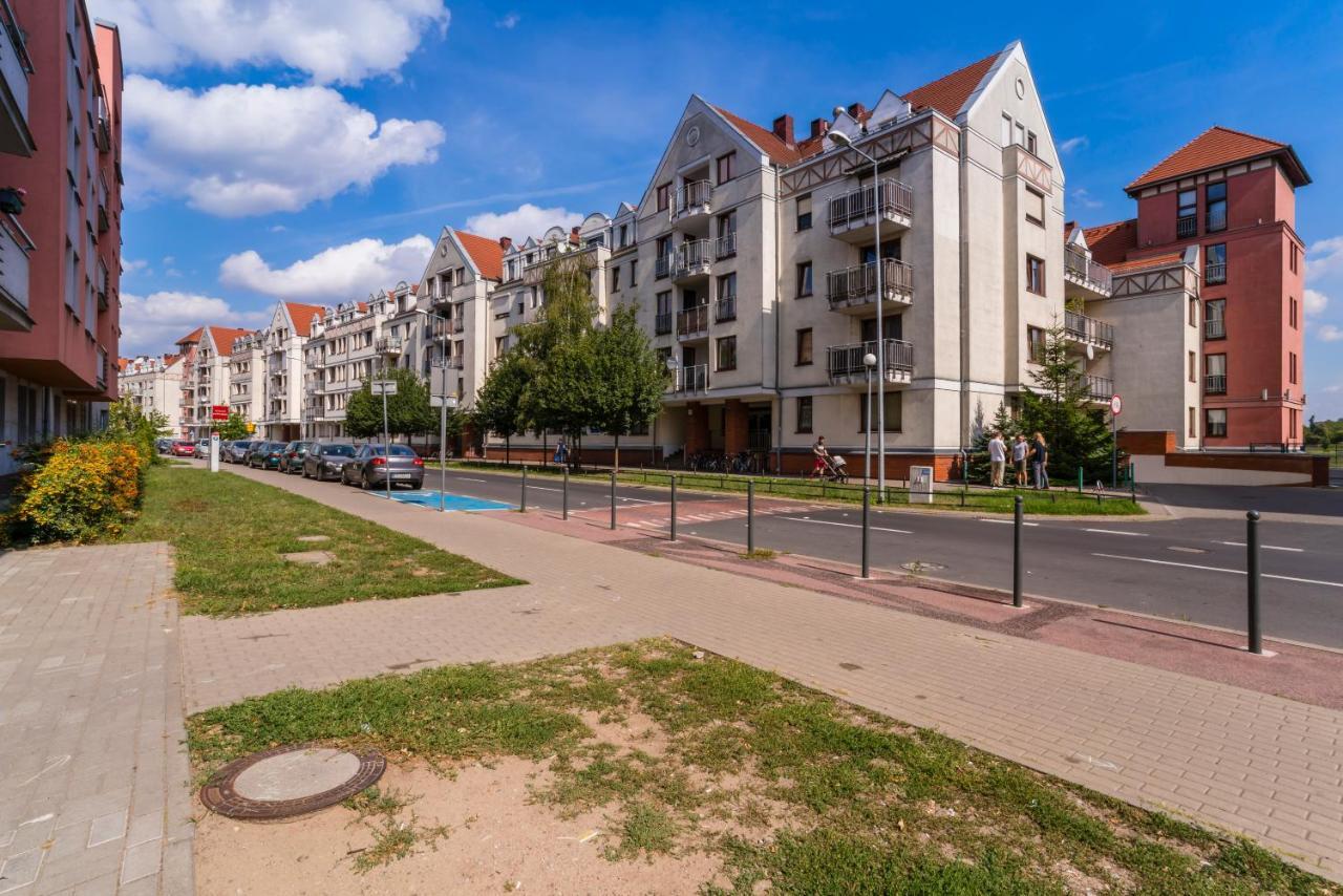 Sleepway Apartments- Szyperska Poznan Exterior foto